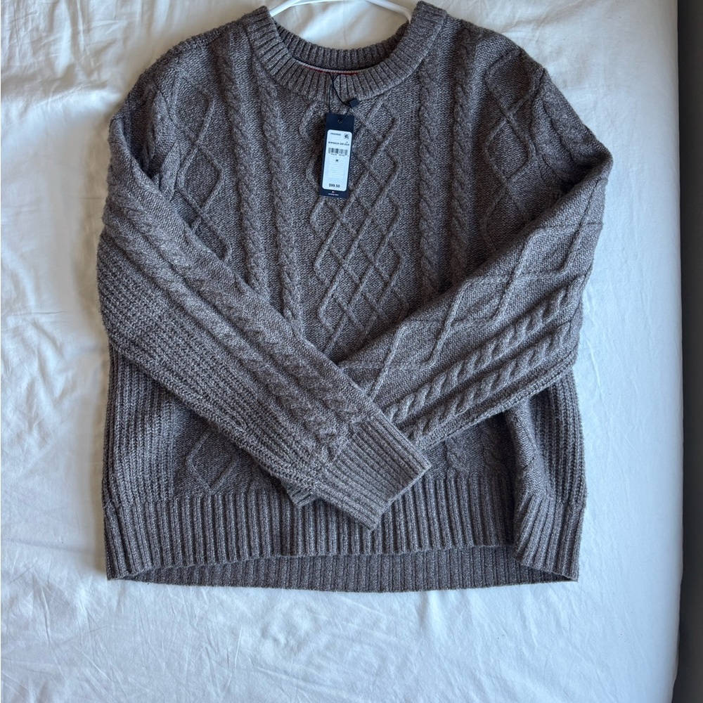 Women’s Cable Knit Sweater - Brown